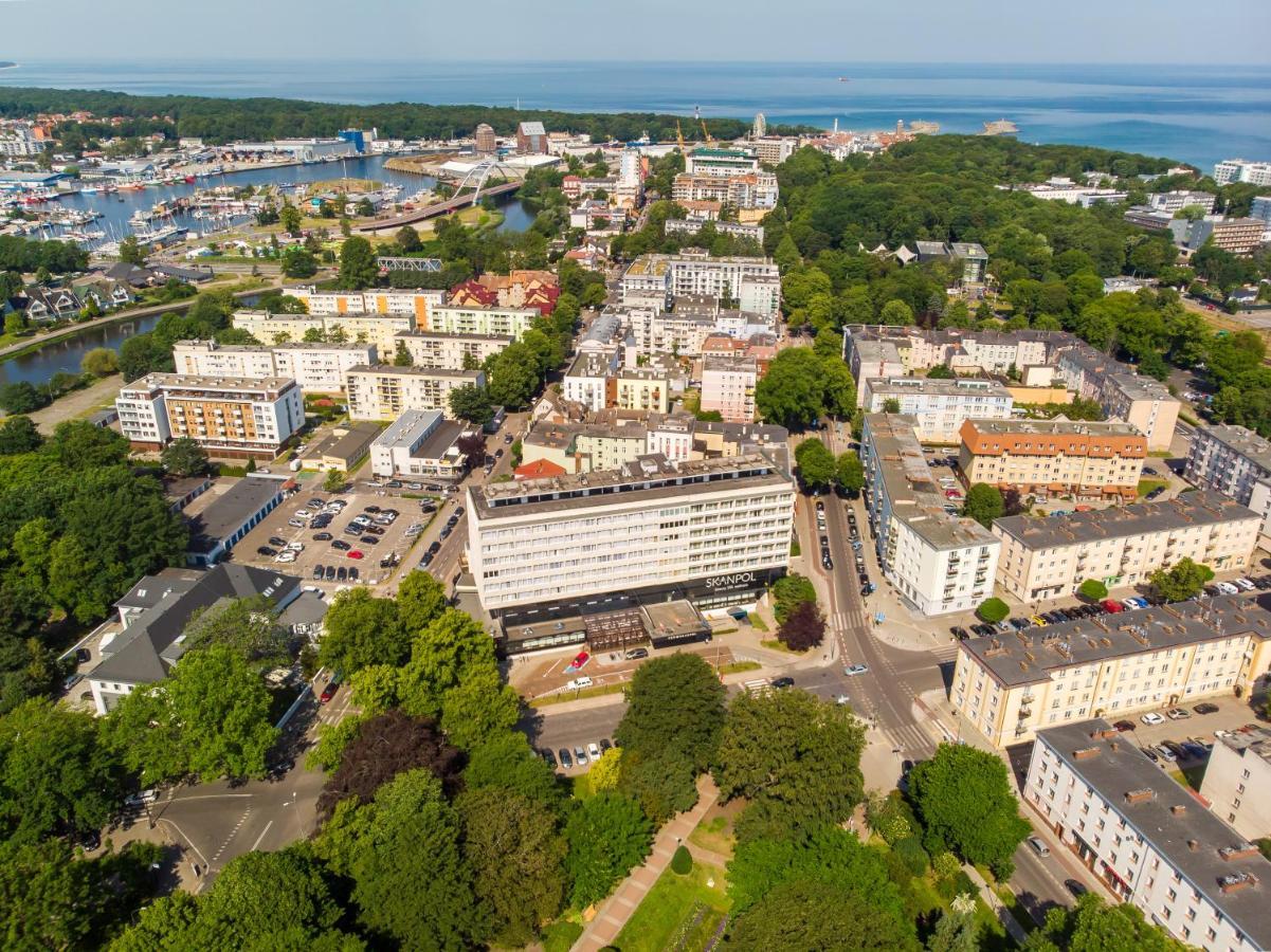 Hotel New Skanpol Kolobrzeg Bagian luar foto