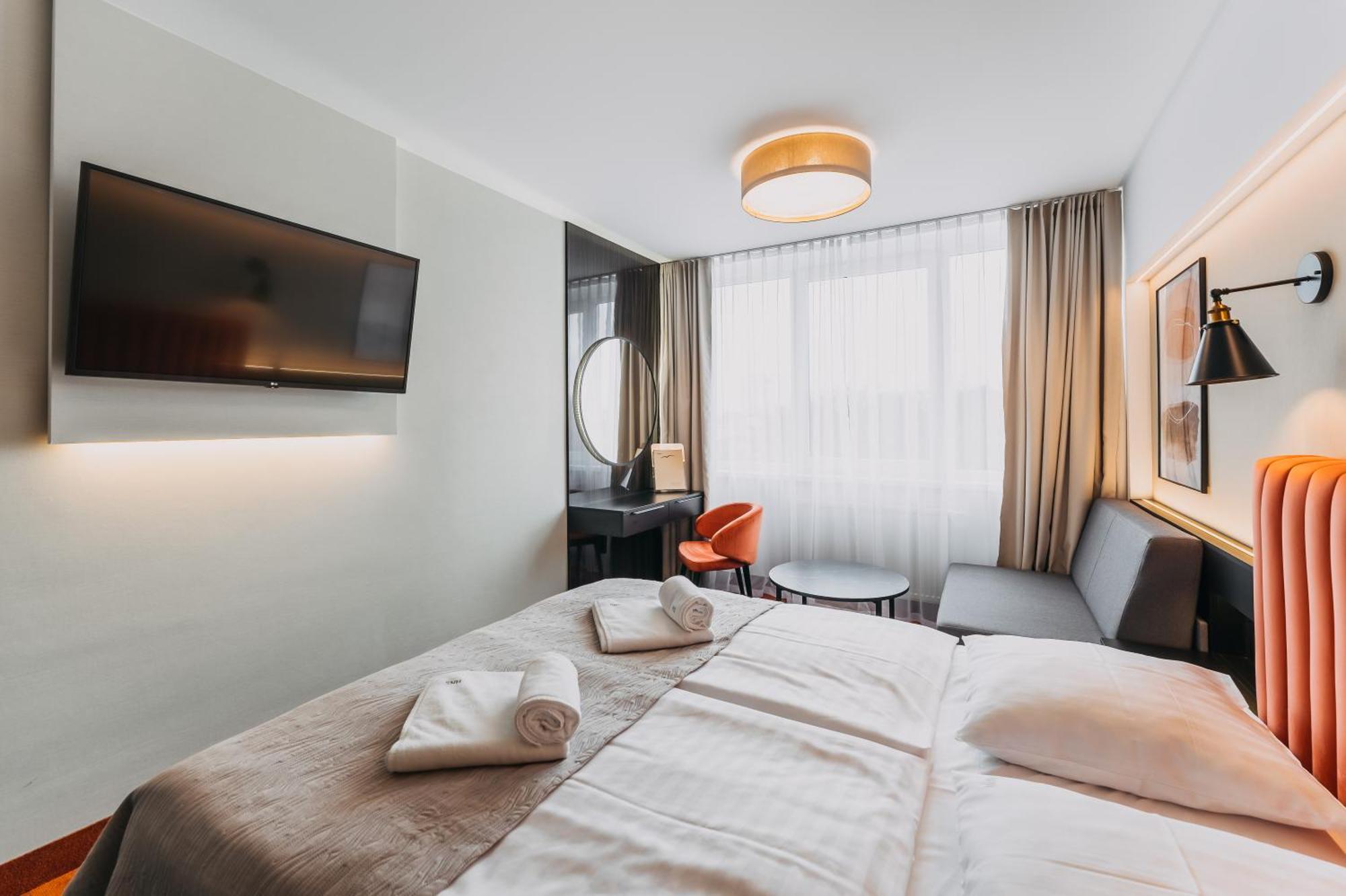 Hotel New Skanpol Kolobrzeg Bagian luar foto