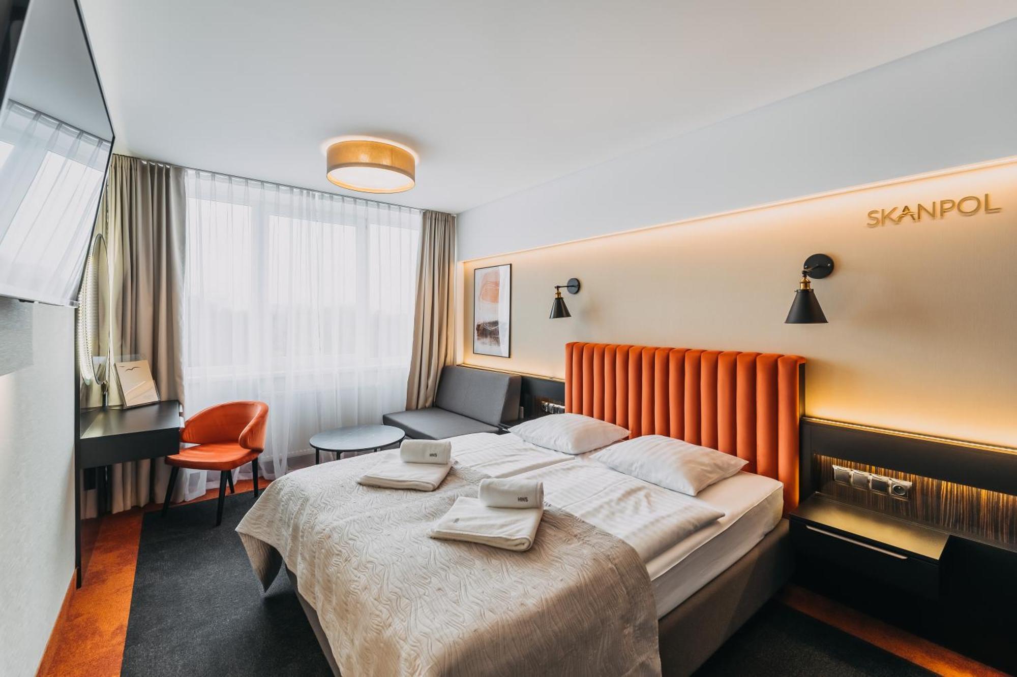 Hotel New Skanpol Kolobrzeg Bagian luar foto