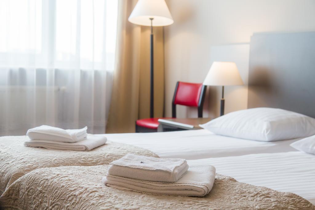 Hotel New Skanpol Kolobrzeg Bagian luar foto