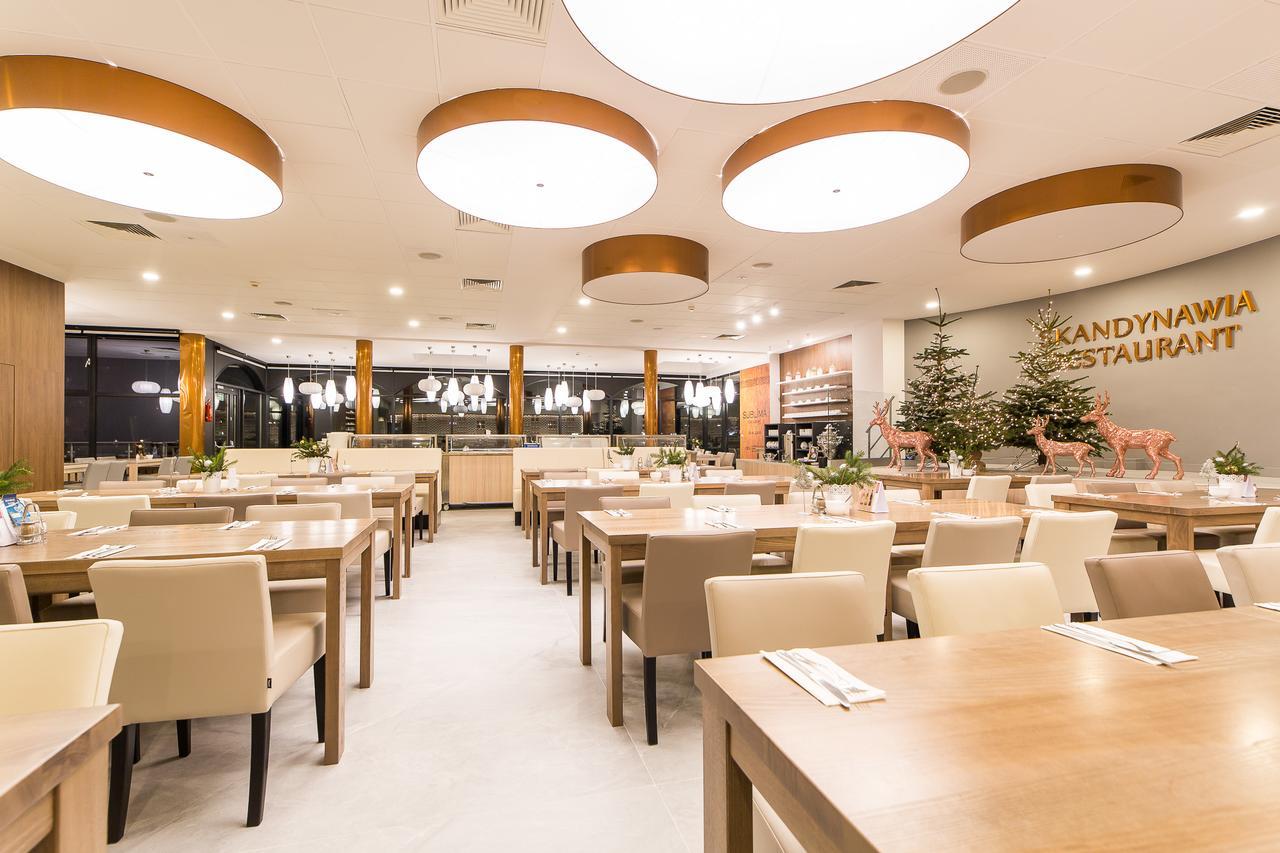 Hotel New Skanpol Kolobrzeg Bagian luar foto