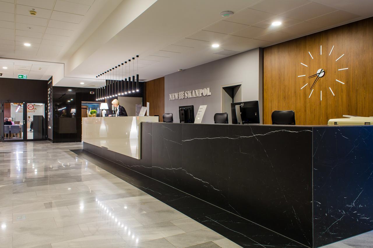 Hotel New Skanpol Kolobrzeg Bagian luar foto