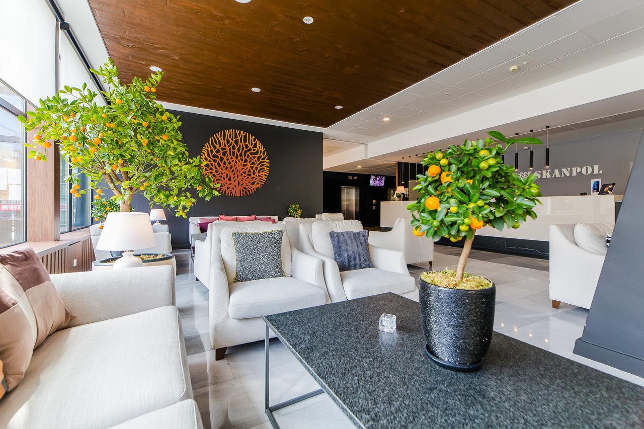 Hotel New Skanpol Kolobrzeg Bagian luar foto